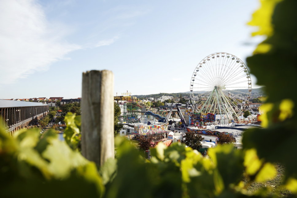 Wuma 2022 Pfalz-weinstrasse-bad-duerkheim-veranstaltungen-wurstmarkt-fahrgeschaefte-riesenrad Michelsberg Mit Saline