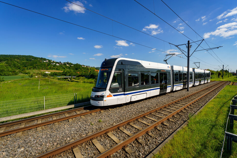 04-26 Oeg Profitiert Von Langfristiger Finanzieller Unterstützung Copyright Rnvgmbh-haubner